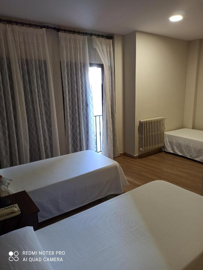 Hosteria De Rafi Priego de Córdoba Eksteriør bilde